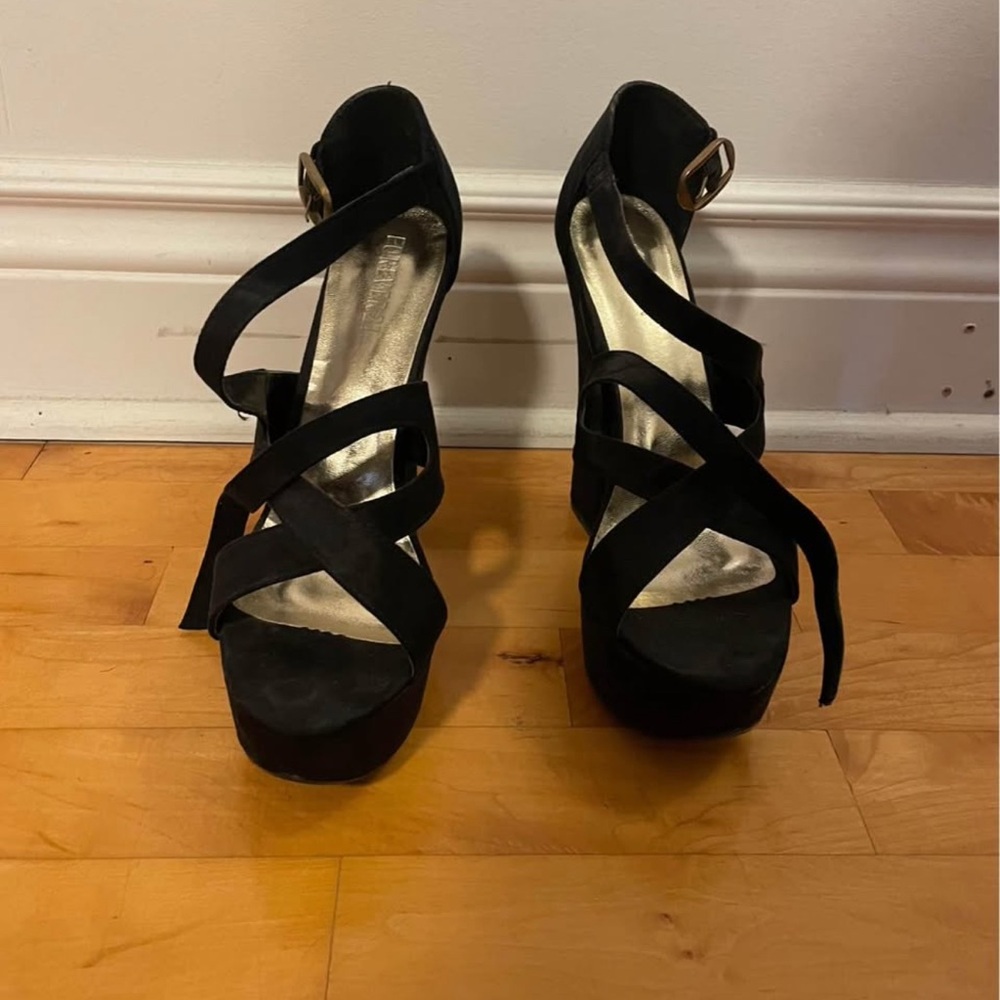Forever 21 Black Strappy Platform Heels